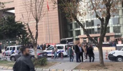 Bakırköy Adliyesi önünde kavga: 2 yaralı, 4 gözaltı